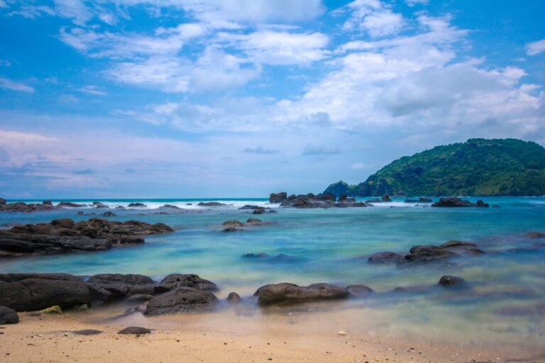 Plage et mer en Corse l'été